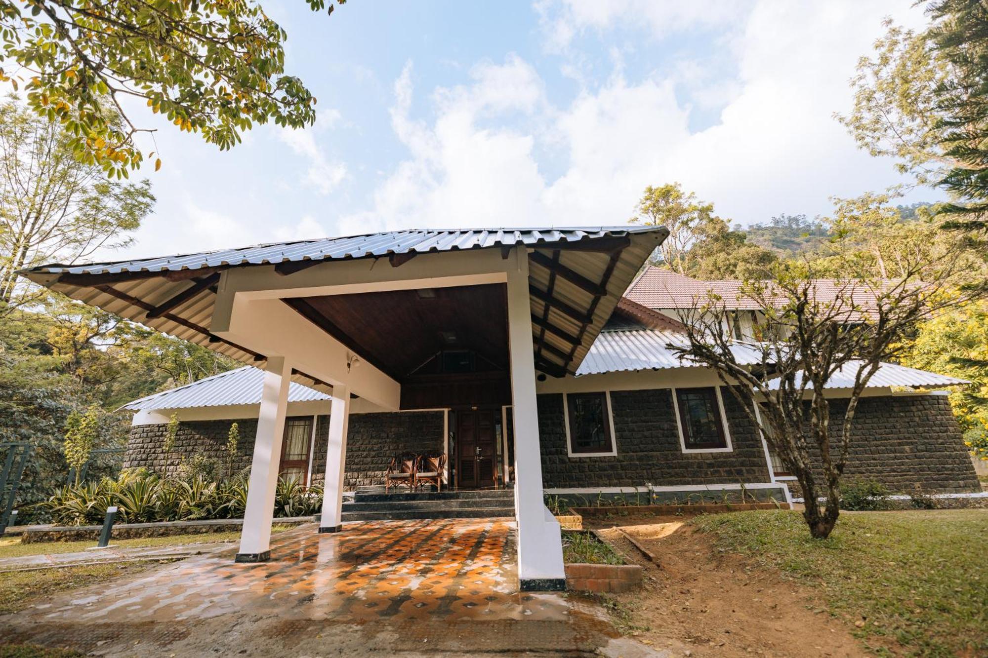 Elixir Woods Luxury Resort And Spa, Munnar Exterior photo