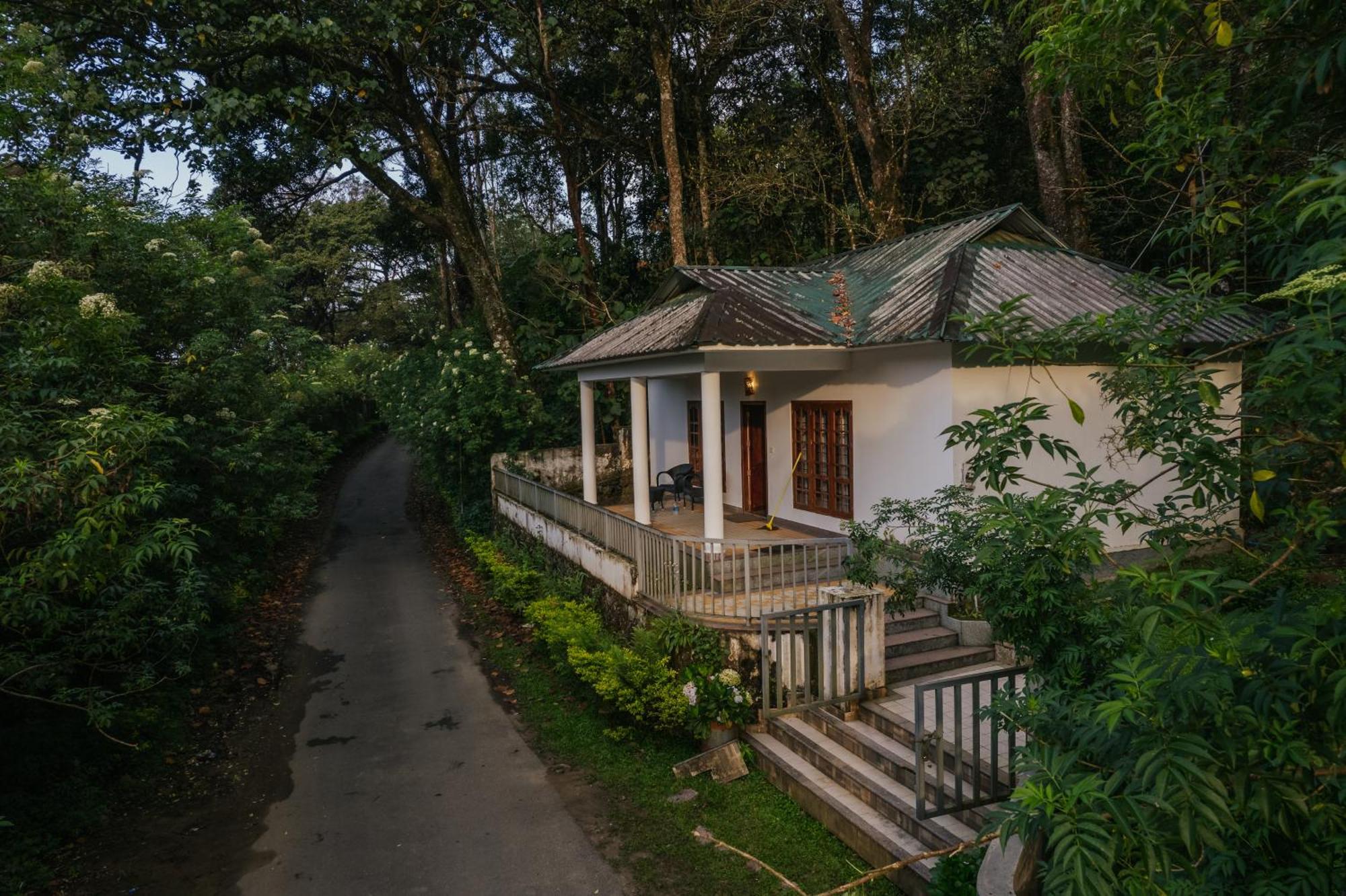 Elixir Woods Luxury Resort And Spa, Munnar Exterior photo