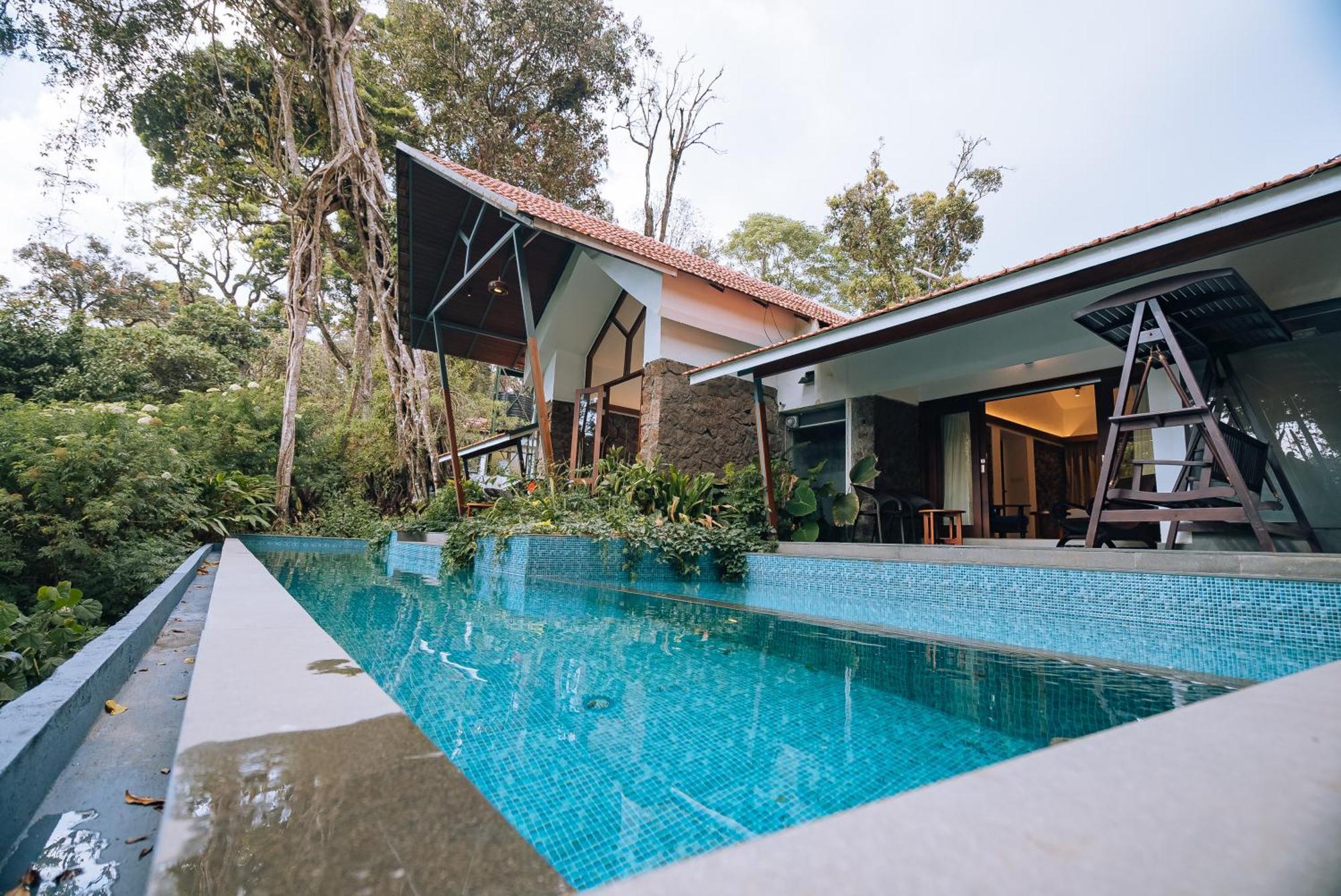 Elixir Woods Luxury Resort And Spa, Munnar Exterior photo