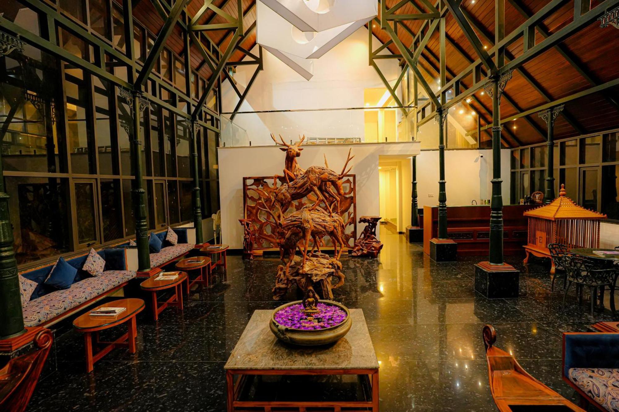 Elixir Woods Luxury Resort And Spa, Munnar Exterior photo